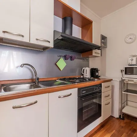 Casa Zeffiro - Fromhometorome *