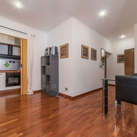 Casa Zeffiro - Fromhometorome * Roma